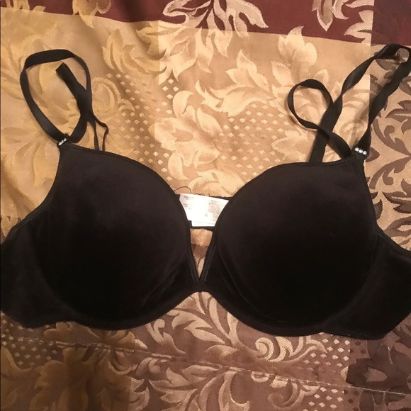 —SOLD—Velvet bra - Picture 2 of 6